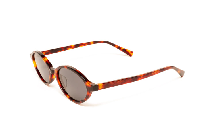 IRIS tortoise   /  black polarized oval sunglasses, top view