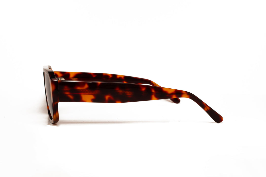 ZEPHYR tortoise / grey polarized square sunglasses, side view