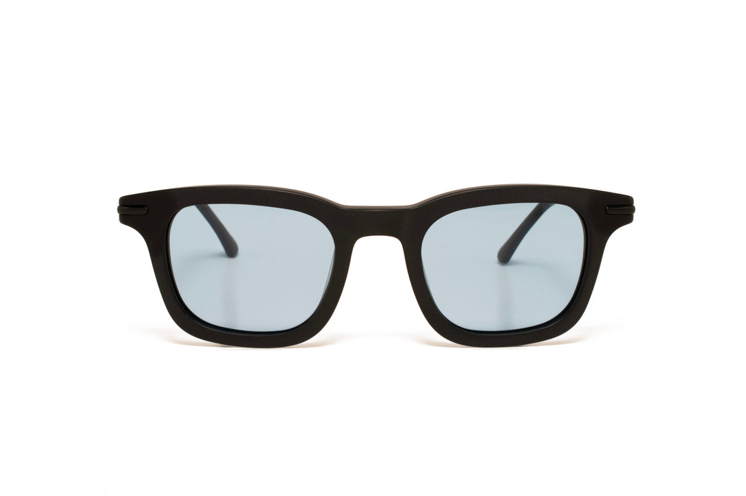 ARDEN black / blue polarized square sunglasses, front view